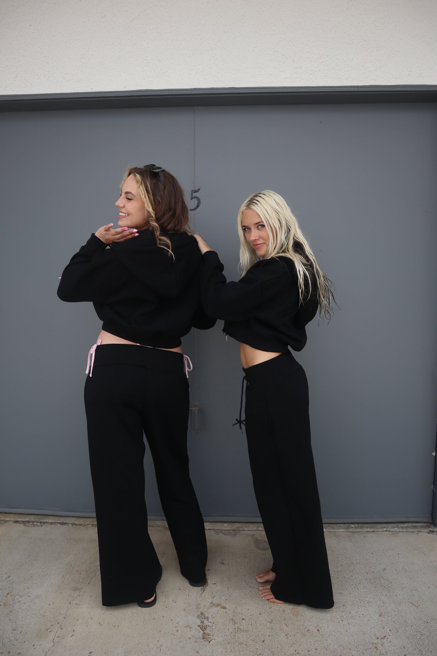 Black Crush Sweatpant