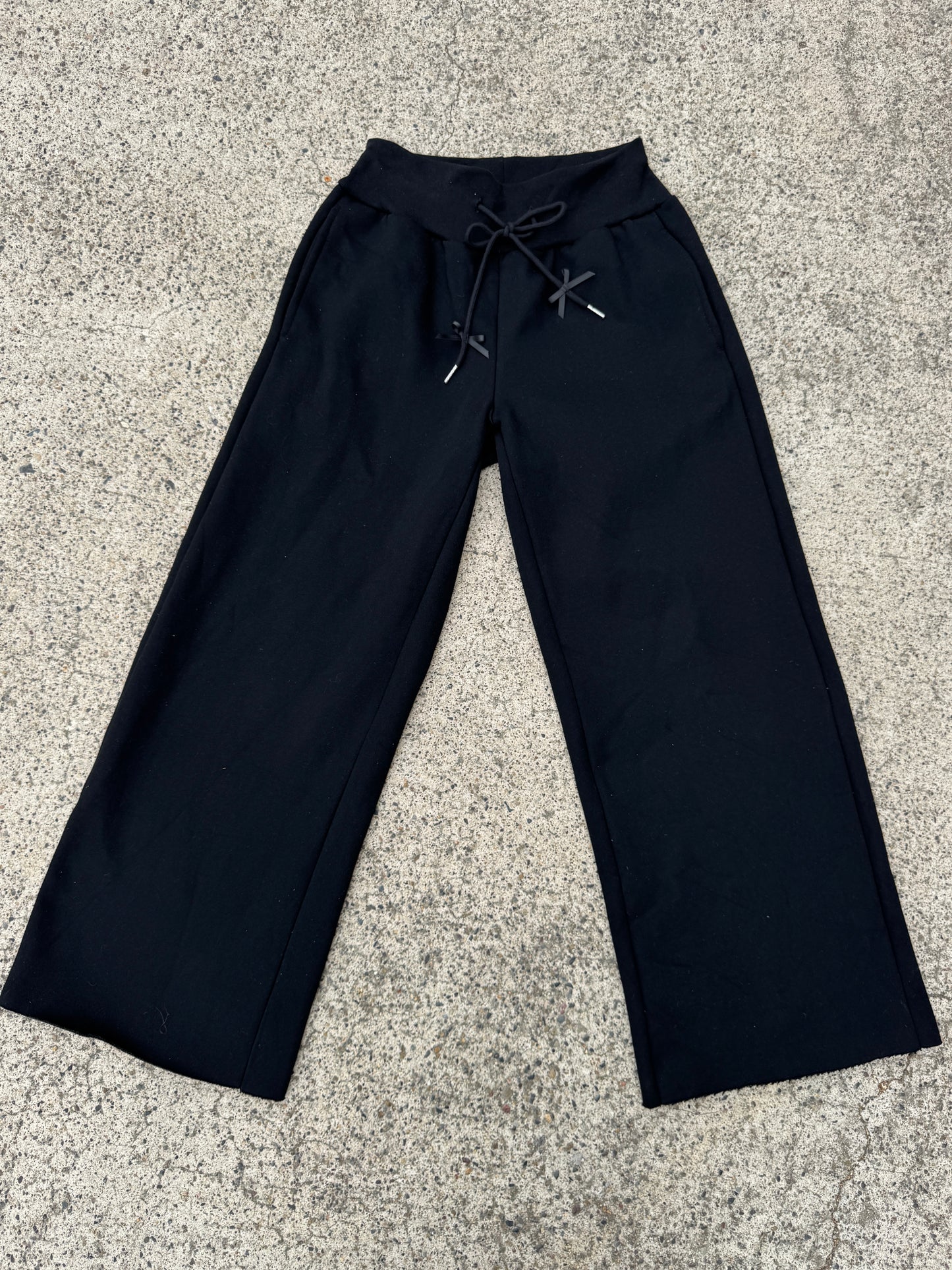 Black Crush Sweatpant