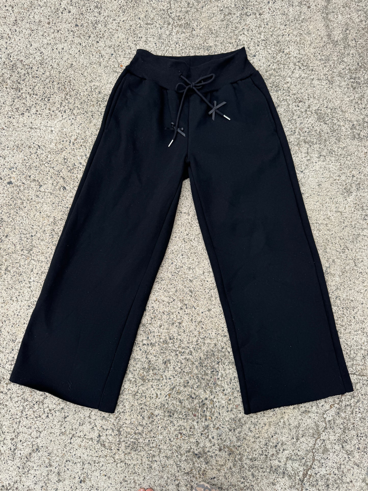 Black Crush Sweatpant